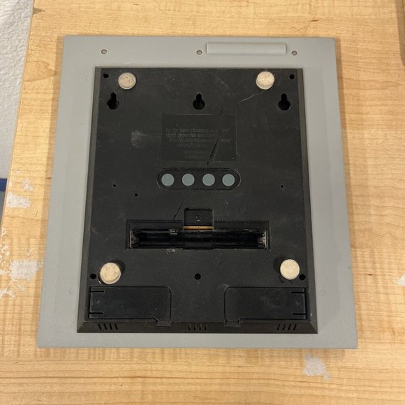 SkyScan Atomic Wall Clock Hanging Working Digital Clock No Battery Back Cover - Picture 2 of 2